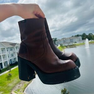 VINTAGE RARE 90s Destroy Platform Boots